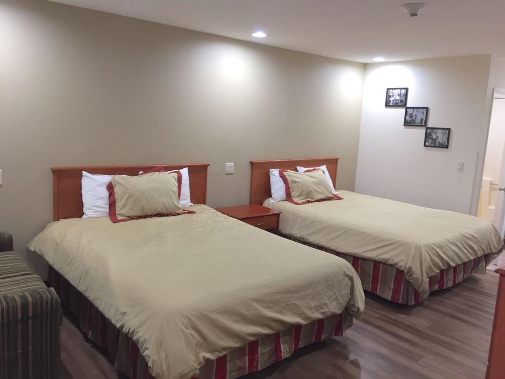 Simply Home Inn & Suites - Riverside Luaran gambar